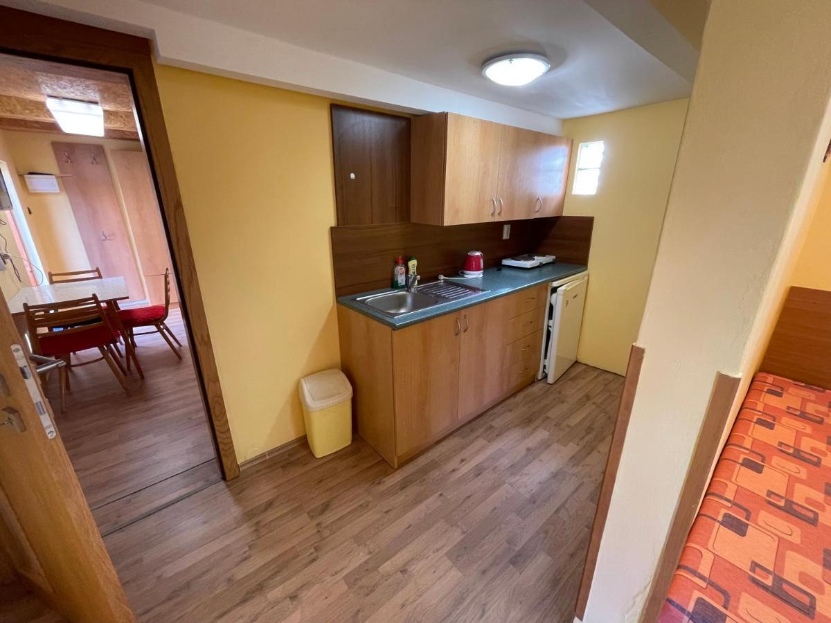 Apartmany Forro Rybarska Velky Meder Exterior photo